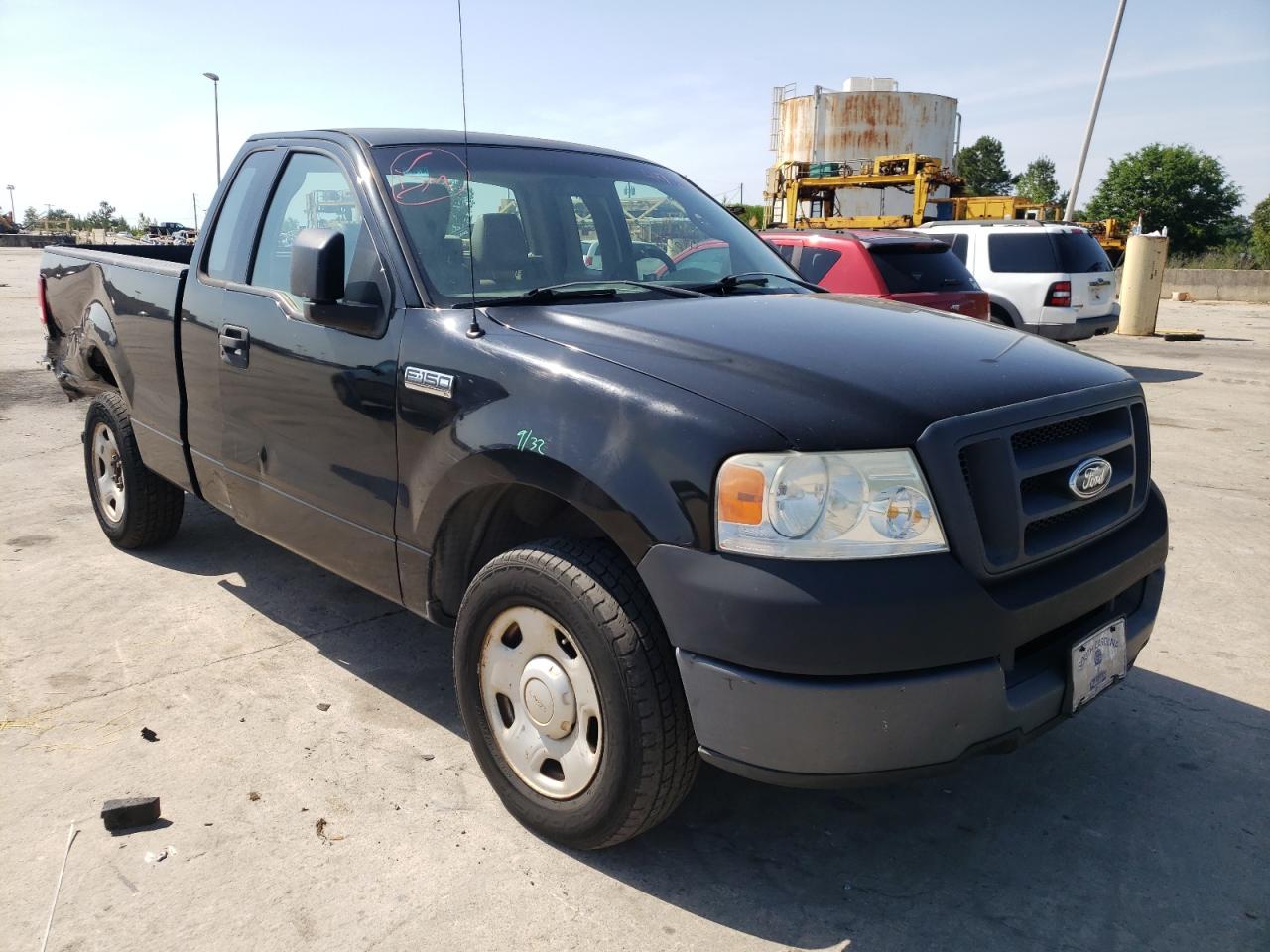 FORD F150 2005 with VIN 1FTRF12235NB62385 - Photo from auction