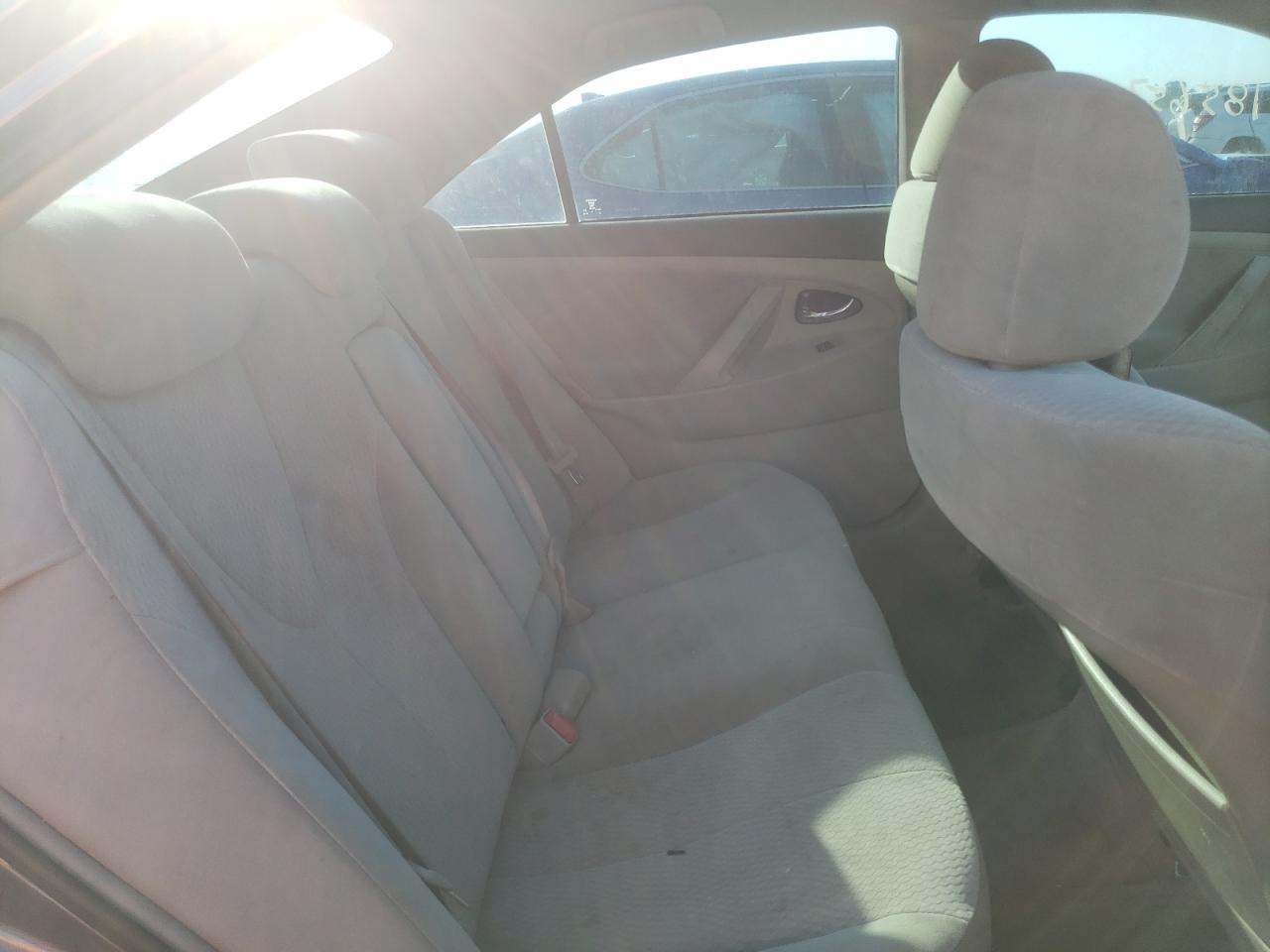 Photo 6 from auction – 2010 TOYOTA CAMRY BASE with VIN 4T1BF3EK7AU039001