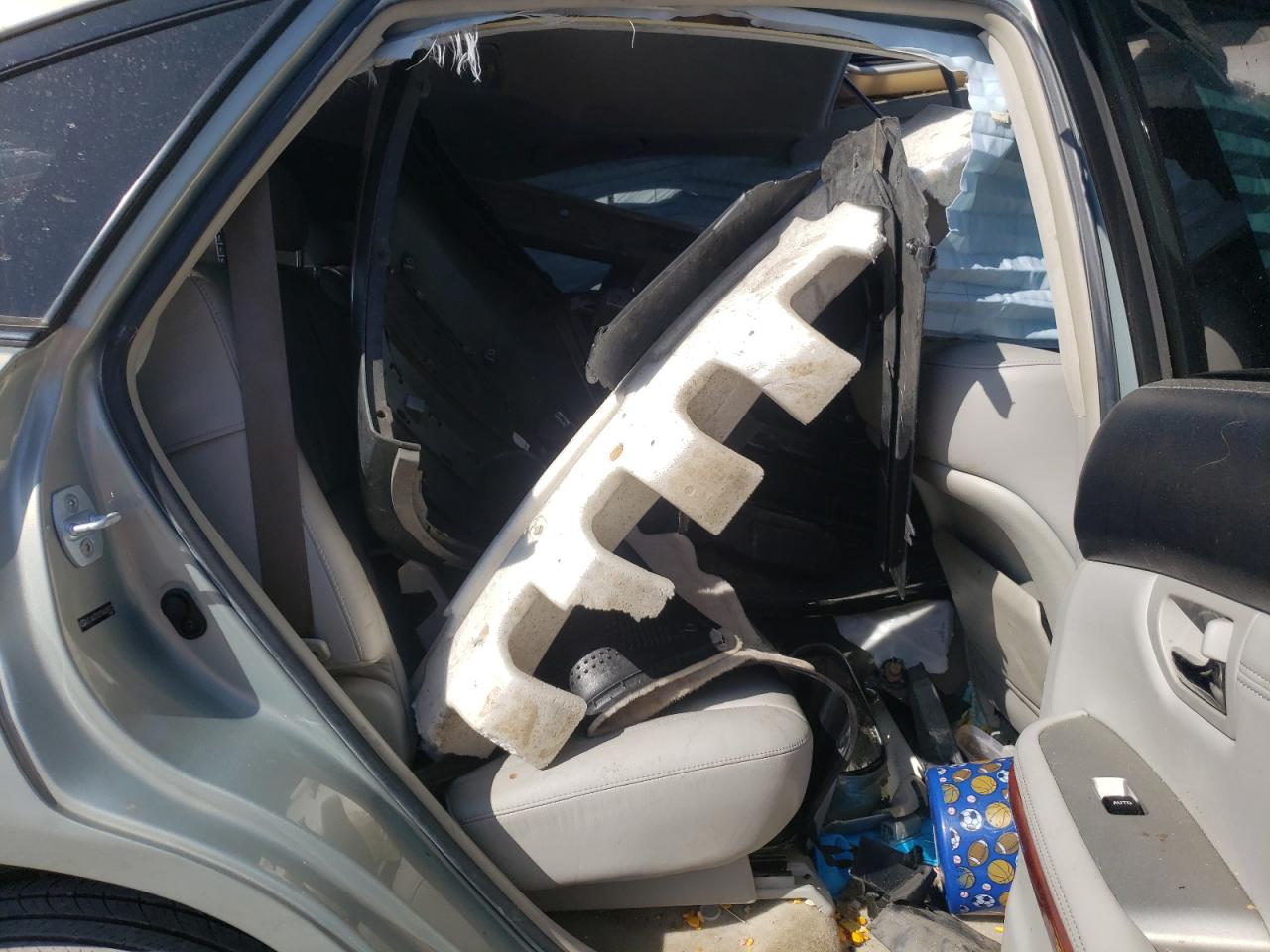 Photo 6 from auction – 2007 LEXUS RX 350 with VIN JTJGK31U270008412