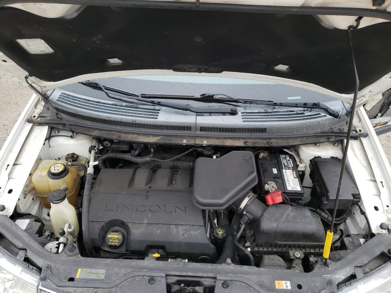 Photo 7 from auction – 2008 LINCOLN MKX with VIN 2LMDU68C58BJ33399
