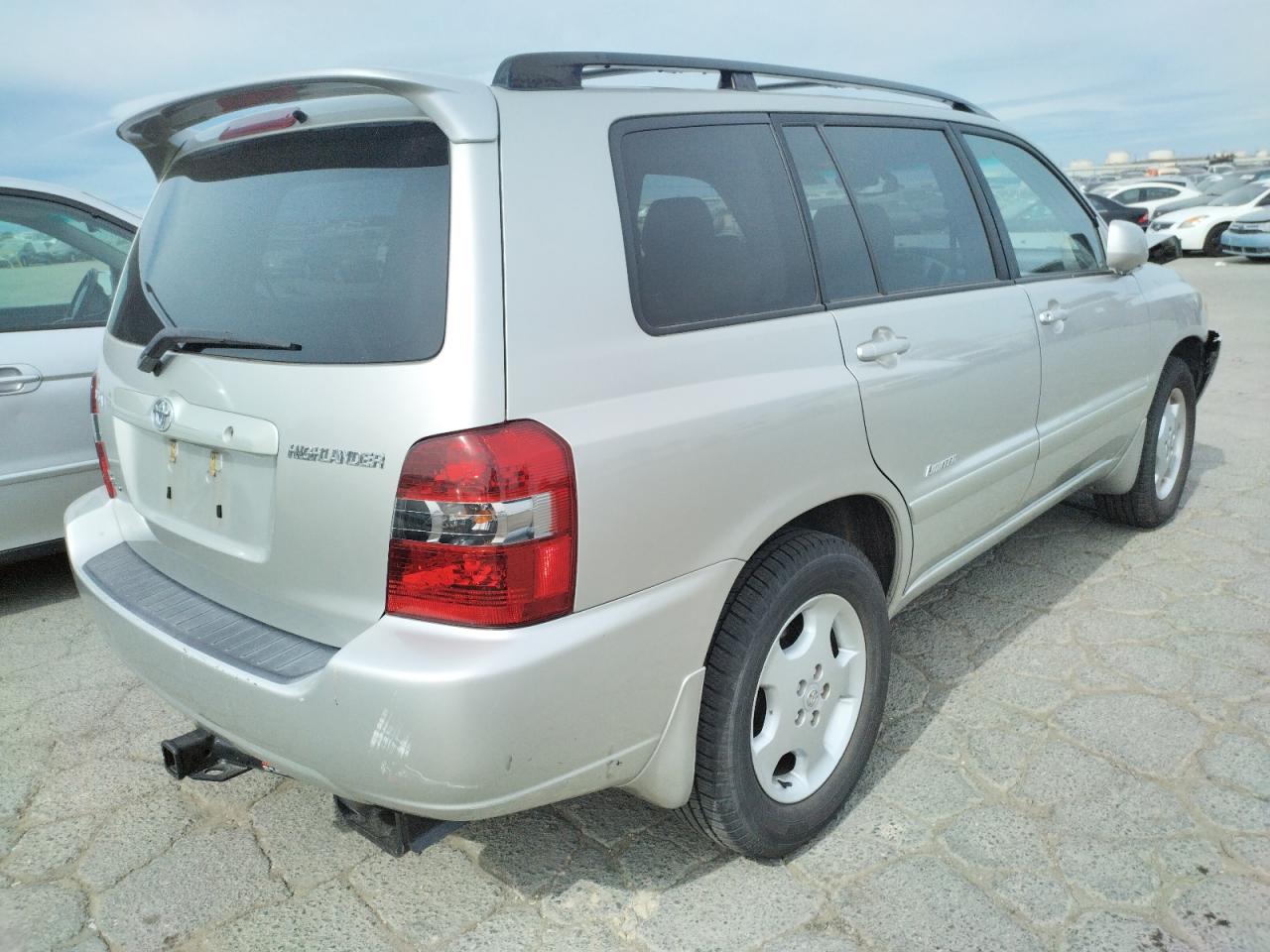 Photo 4 from auction – 2007 TOYOTA HIGHLANDER with VIN JTEEP21A570189934