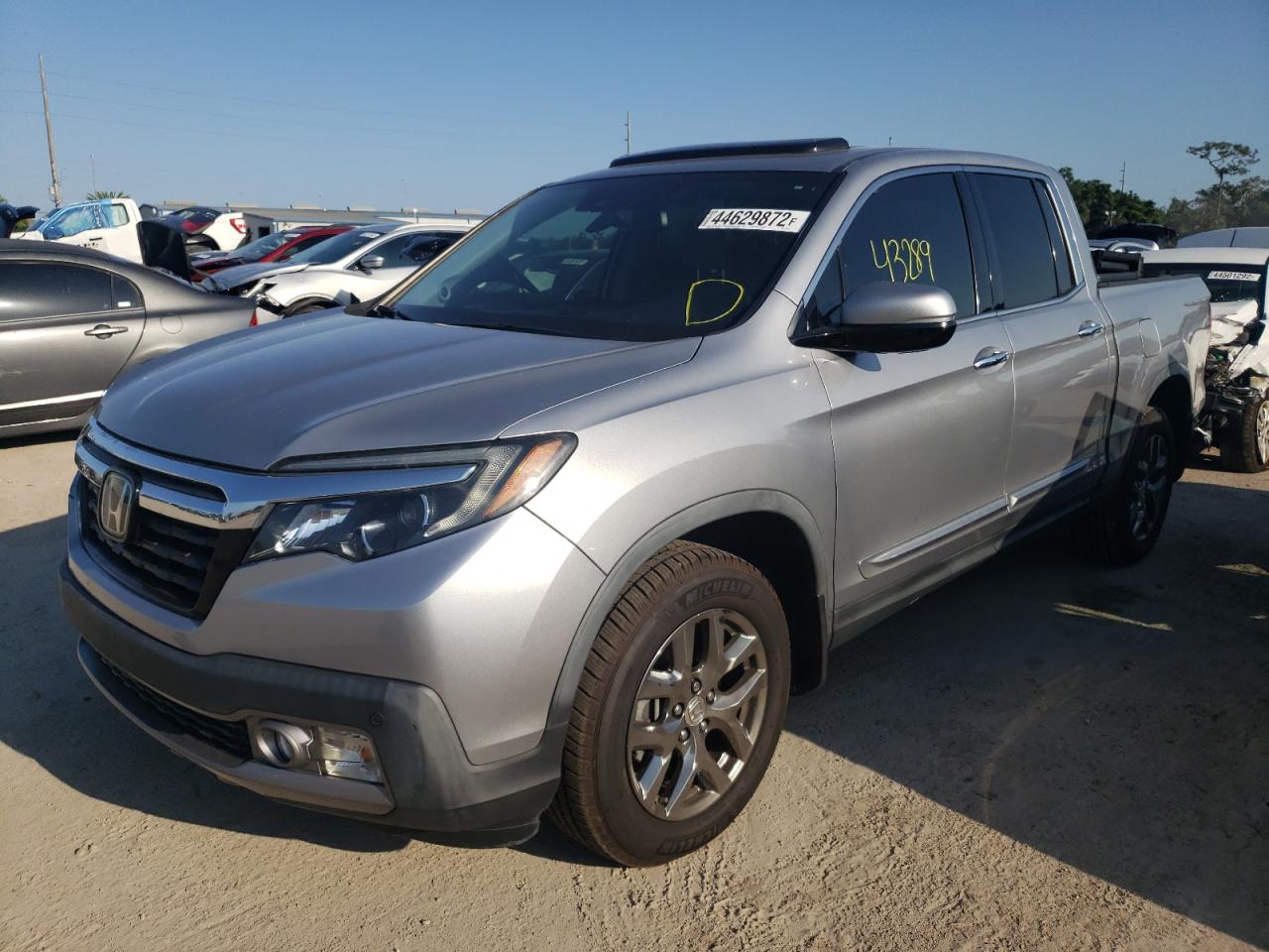 Photo 2 from auction – 2017 HONDA RIDGELINE with VIN 5FPYK3F78HB038776
