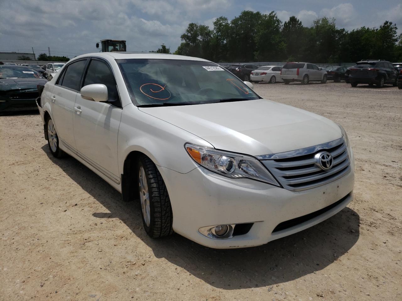 Foto 13 de la subasta – 2012 TOYOTA AVALON BAS con VIN 4T1BK3DB8CU463013