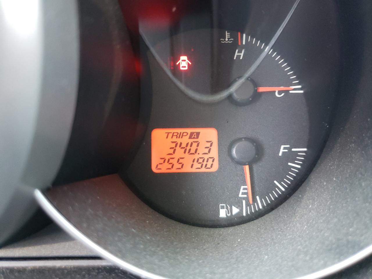 Photo 8 from auction – 2004 MAZDA 3 I with VIN JM1BK12F541180084