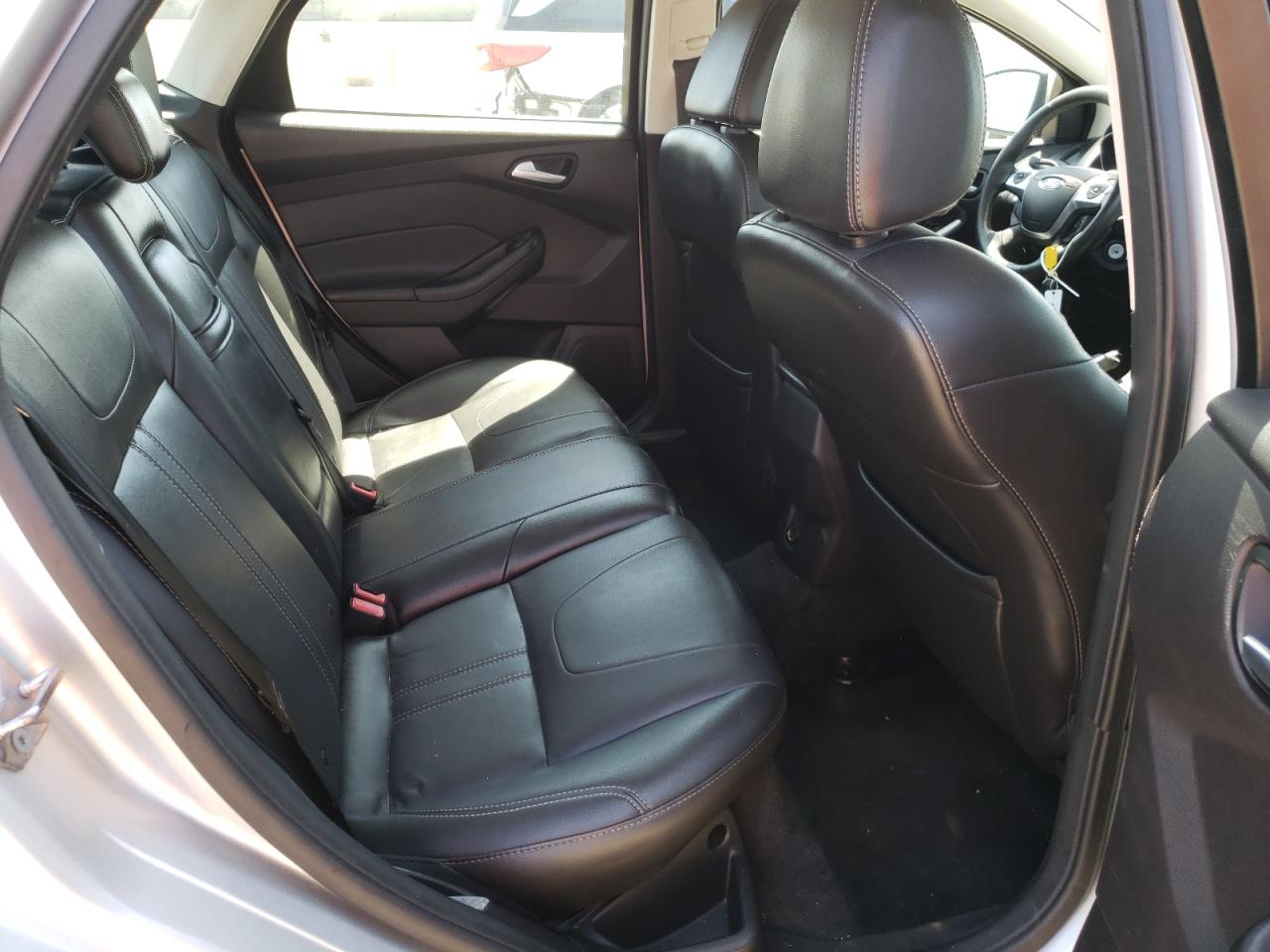 Photo 6 from auction – 2013 FORD FOCUS SE with VIN 1FADP3F24DL121759