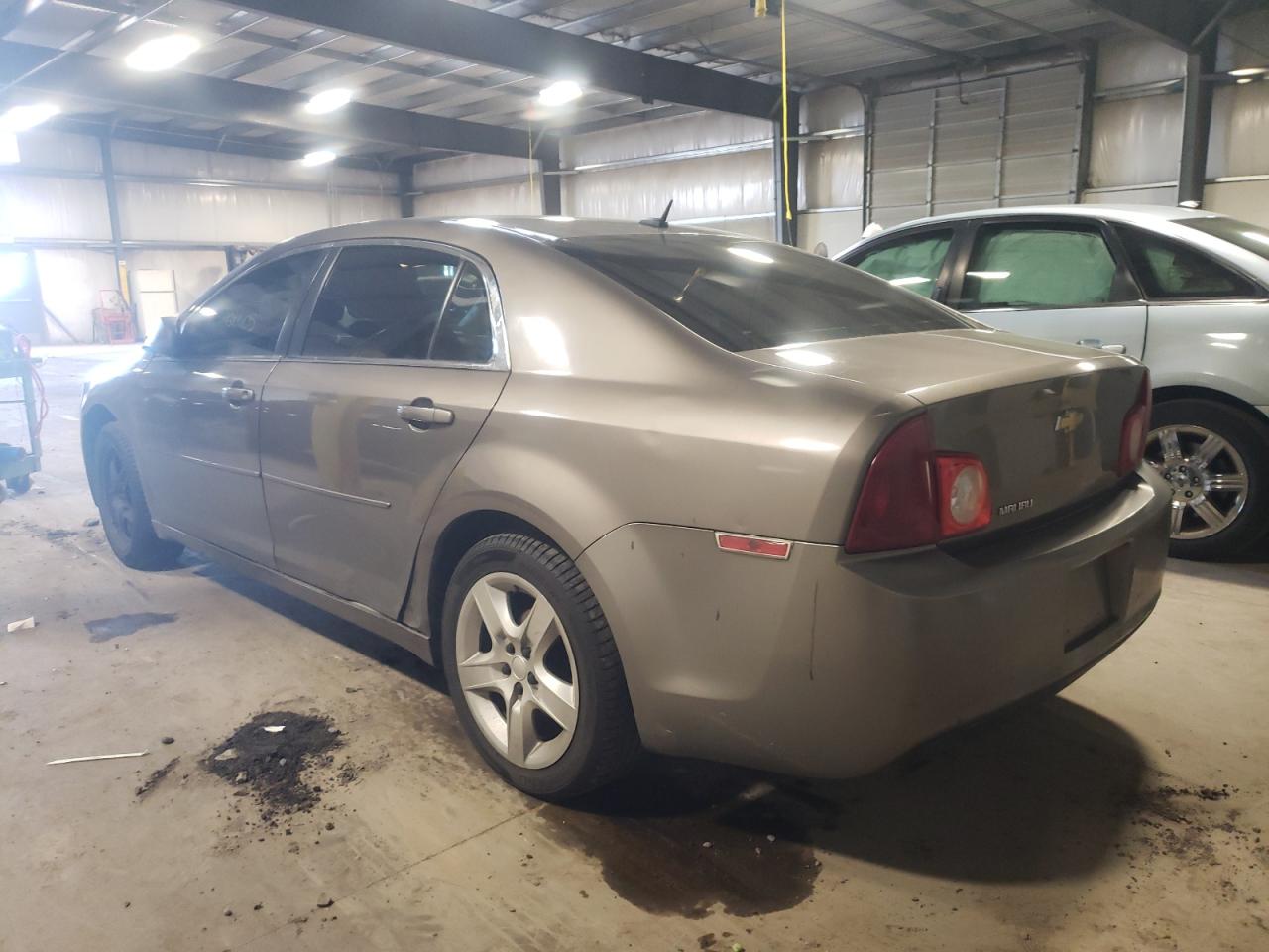 Photo 3 from auction – 2011 CHEVROLET MALIBU LS with VIN 1G1ZB5E1XBF156703