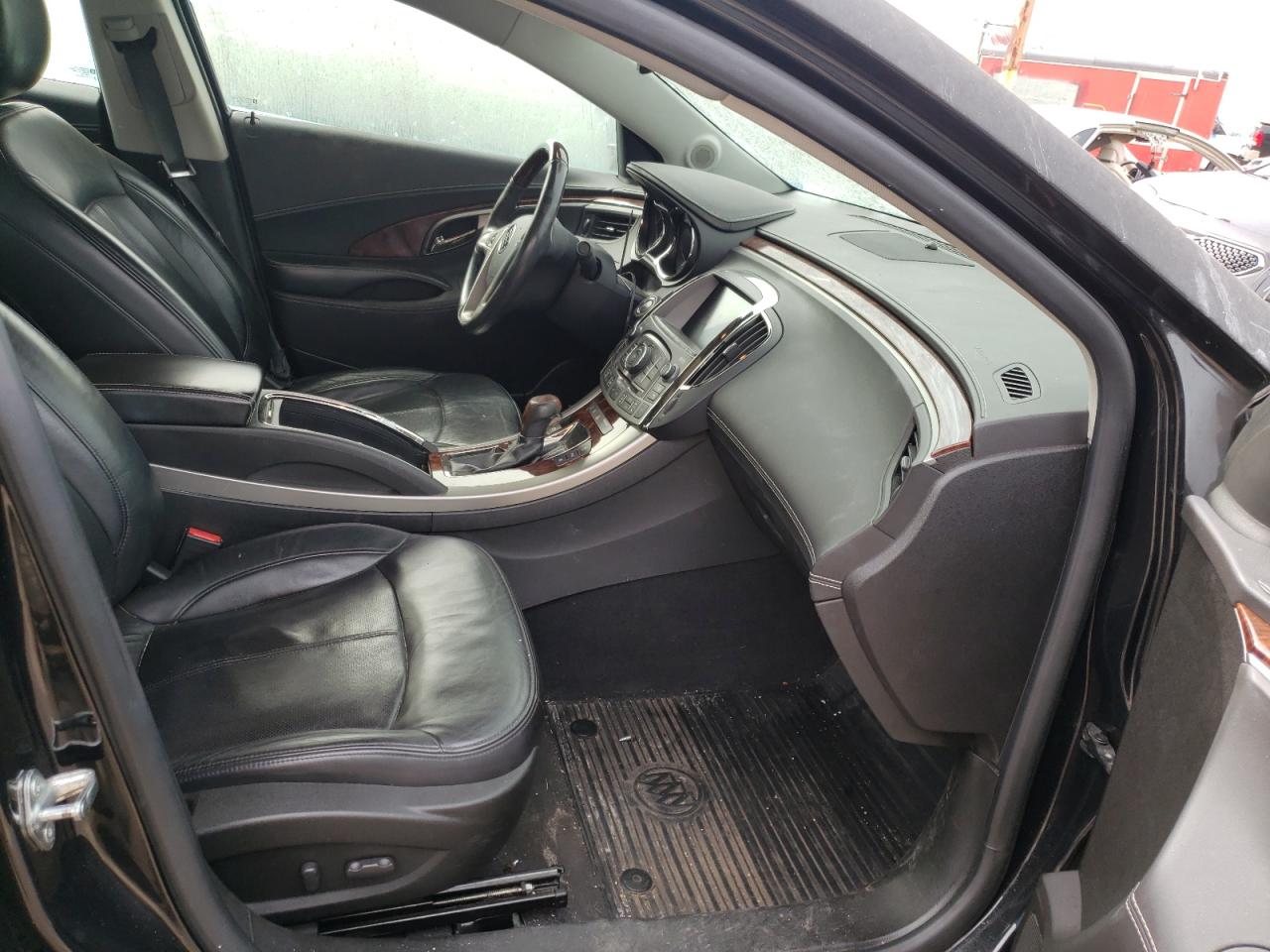 Photo 5 from auction – 2011 BUICK LACROSSE C with VIN 1G4GE5ED2BF257455