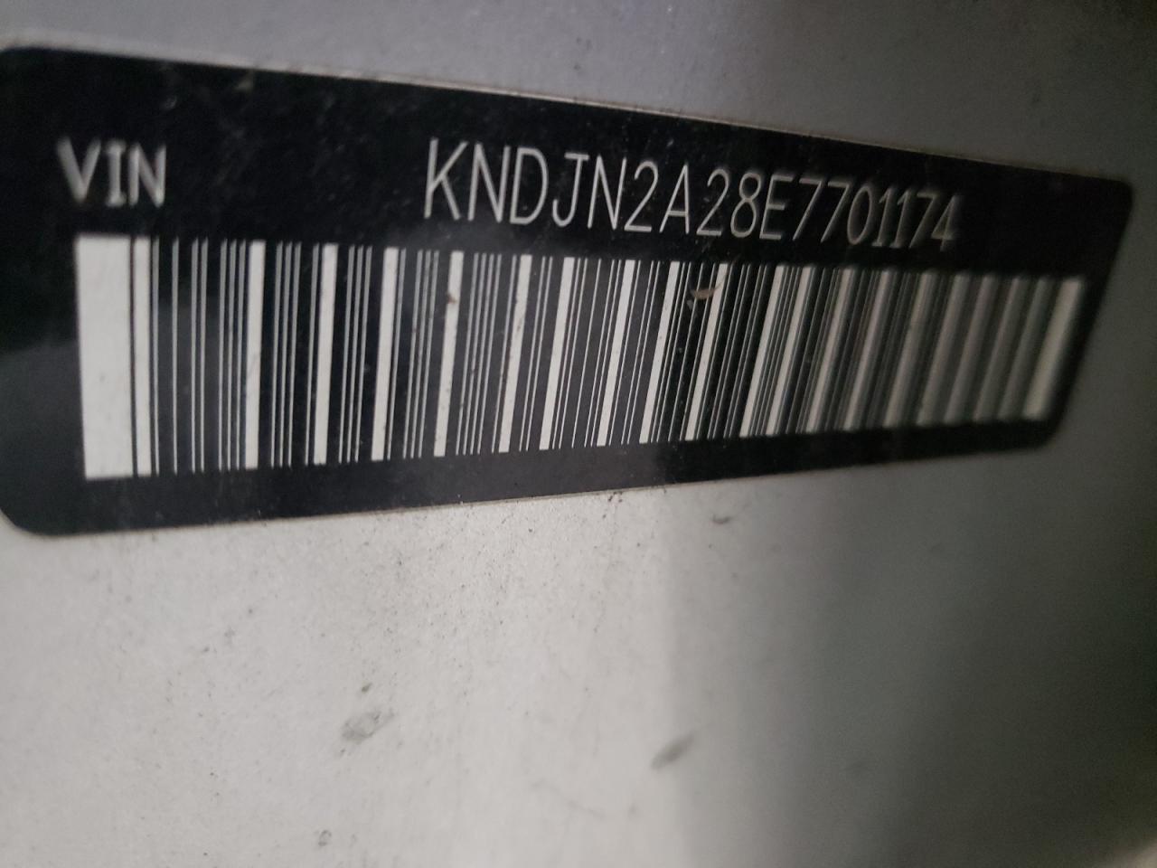 Photo 10 from auction – 2014 KIA SOUL with VIN KNDJN2A28E7701174