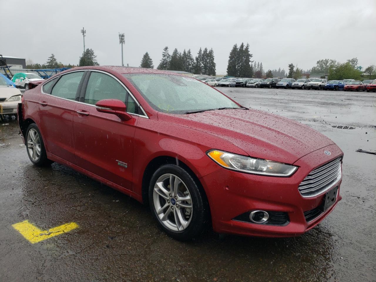 FORD FUSION TIT 2016 with VIN 3FA6P0SU3GR187840 - Photo from auction