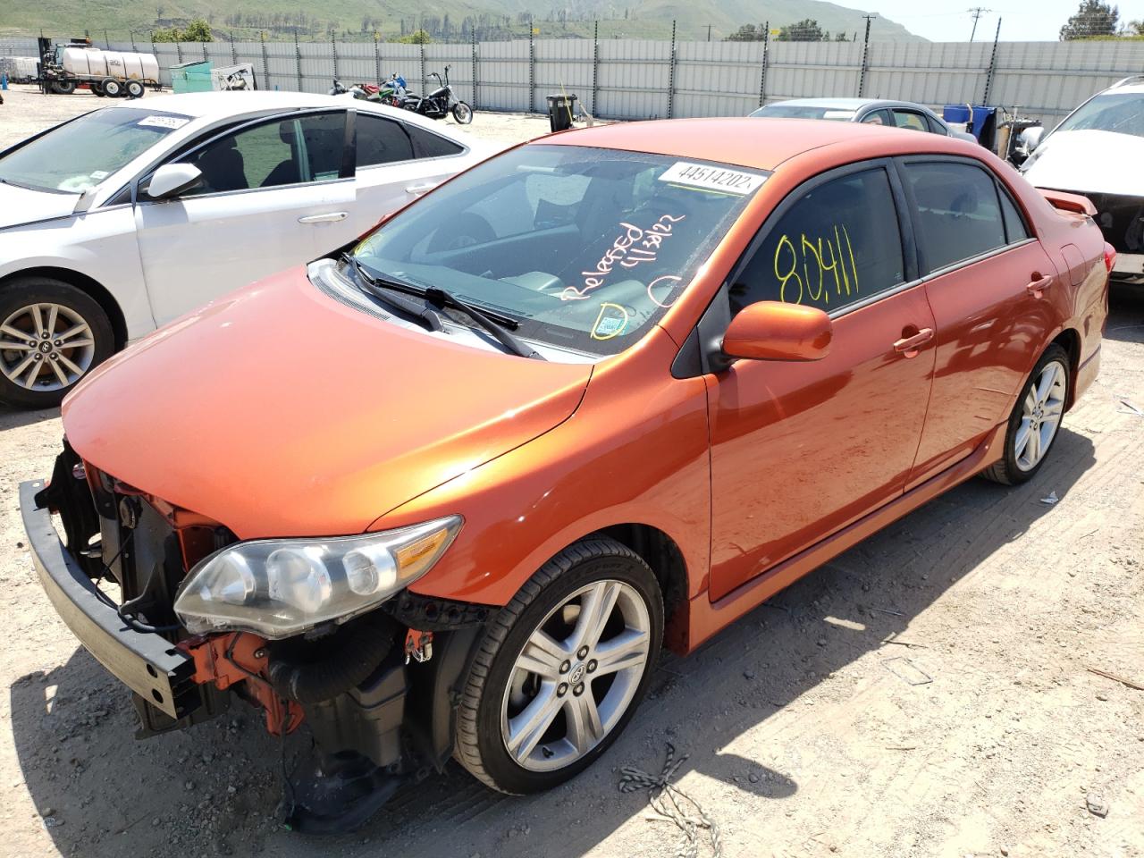 Photo 2 from auction – 2013 TOYOTA COROLLA BA with VIN 2T1BU4EEXDC073753