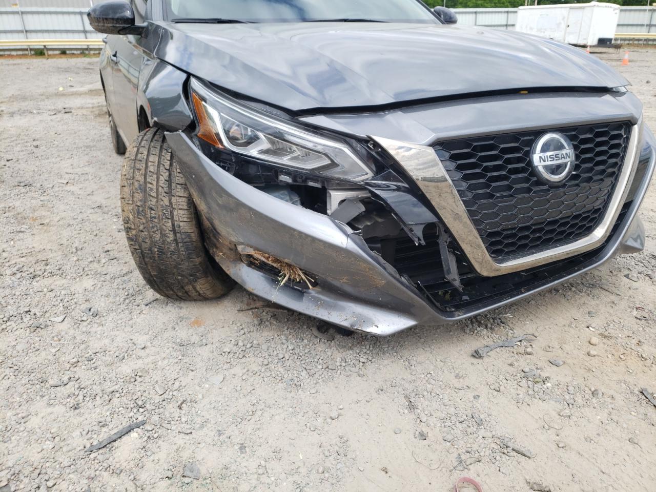 Photo 9 from auction – 2020 NISSAN ALTIMA SR with VIN 1N4BL4CV4LN312558