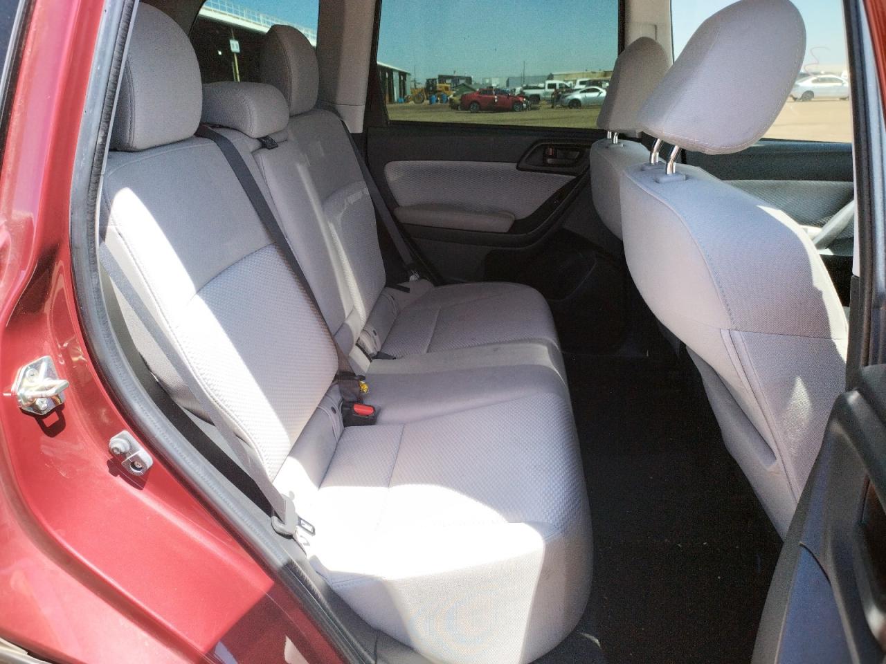 Photo 6 from auction – 2017 SUBARU FORESTER 2 with VIN JF2SJAGC9HH471266