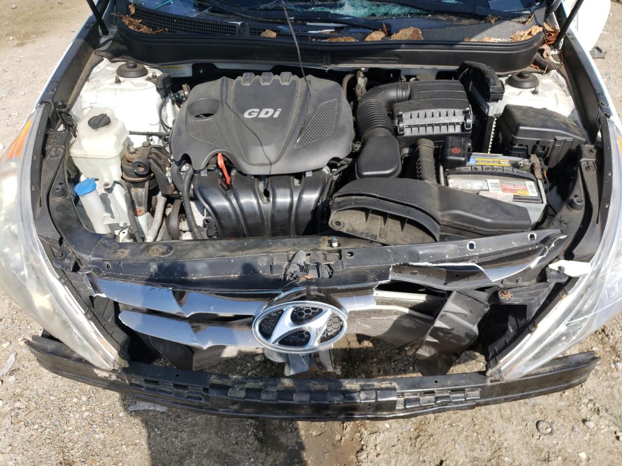Photo 7 from auction – 2013 HYUNDAI SONATA SE with VIN 5NPEC4AC6DH572115