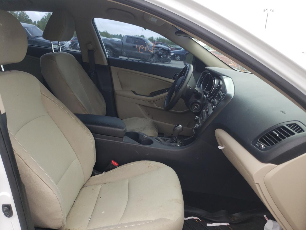 Photo 5 from auction – 2013 KIA OPTIMA LX with VIN 5XXGM4A79DG116663