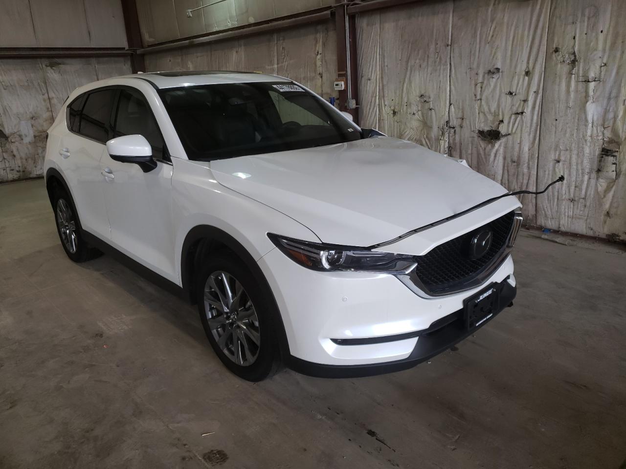 MAZDA CX-5 SIGNA 2021 with VIN JM3KFBEY4M0370365 - Photo from auction