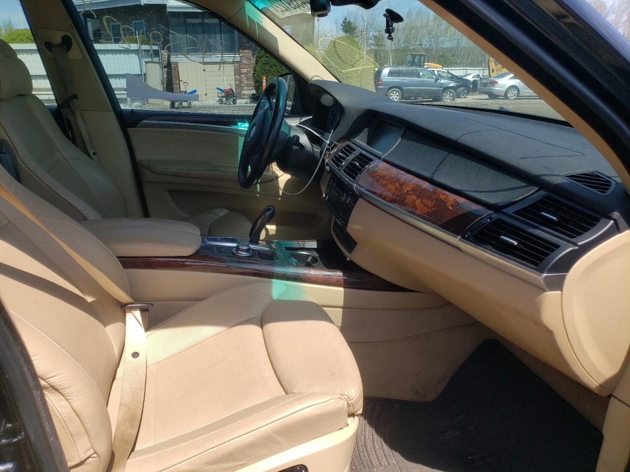 Photo 5 from auction – 2007 BMW X5 4.8I with VIN 5UXFE83537LZ39023
