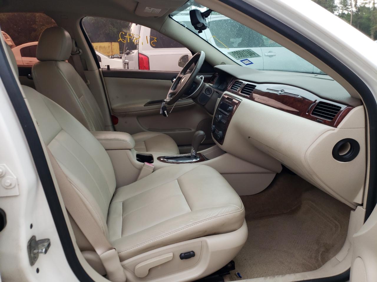 Photo 5 from auction – 2008 CHEVROLET IMPALA LT with VIN 2G1WC583981217438