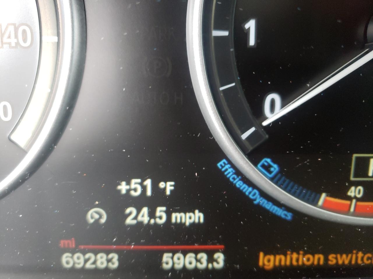 Photo 8 from auction – 2015 BMW X5 XDRIVE3 with VIN 5UXKR0C55F0P17524