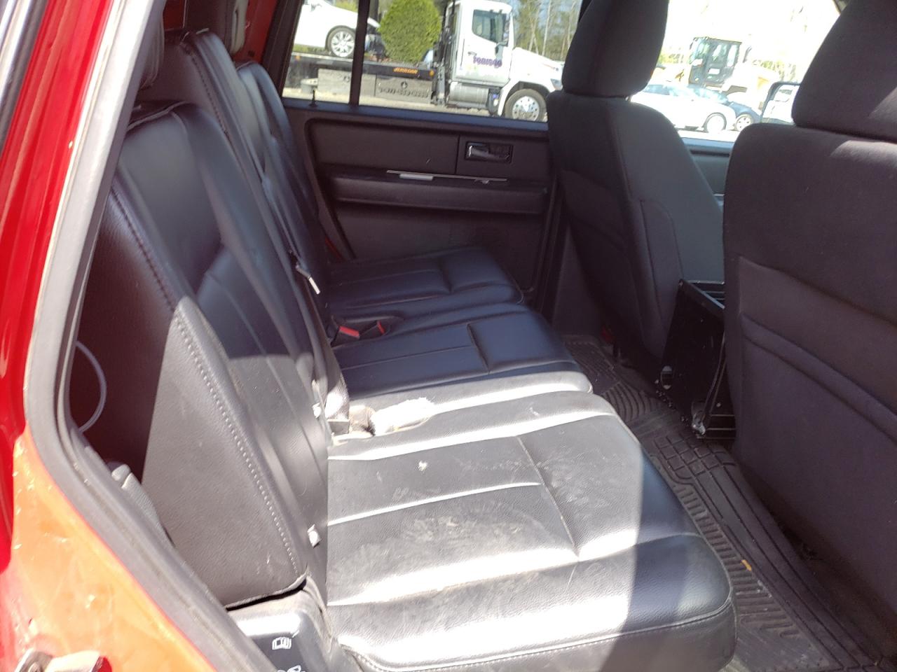 Photo 6 from auction – 2015 FORD EXPEDITION with VIN 1FMJU1GT1FEF29317