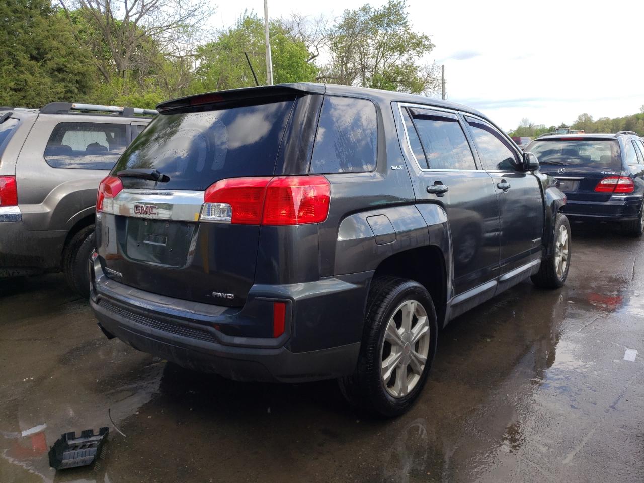 Photo 4 from auction – 2017 GMC TERRAIN SL with VIN 2GKFLSEK1H6263080