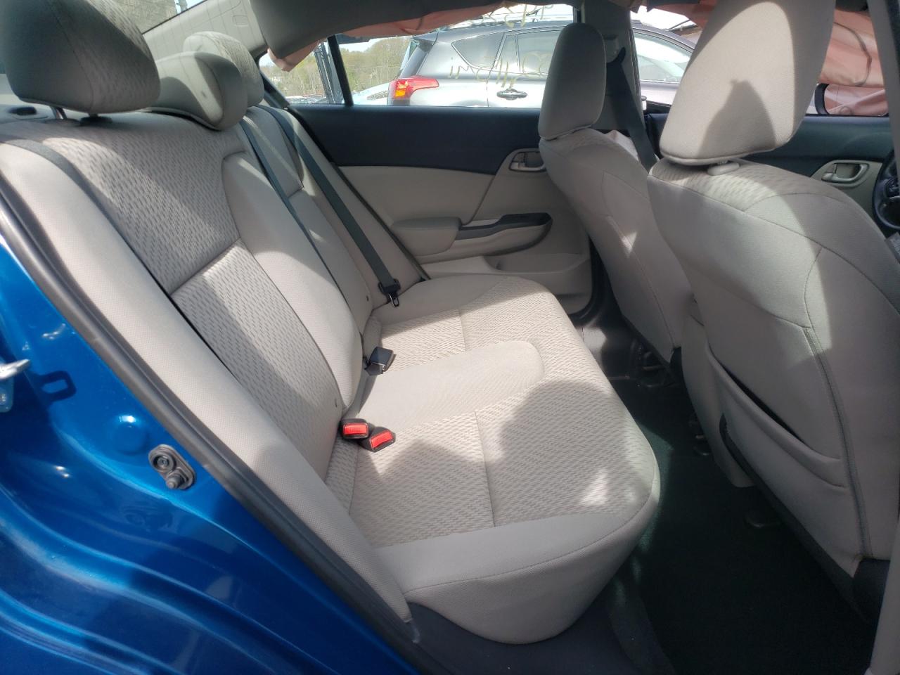Photo 6 from auction – 2015 HONDA CIVIC LX with VIN 2HGFB2F54FH503295
