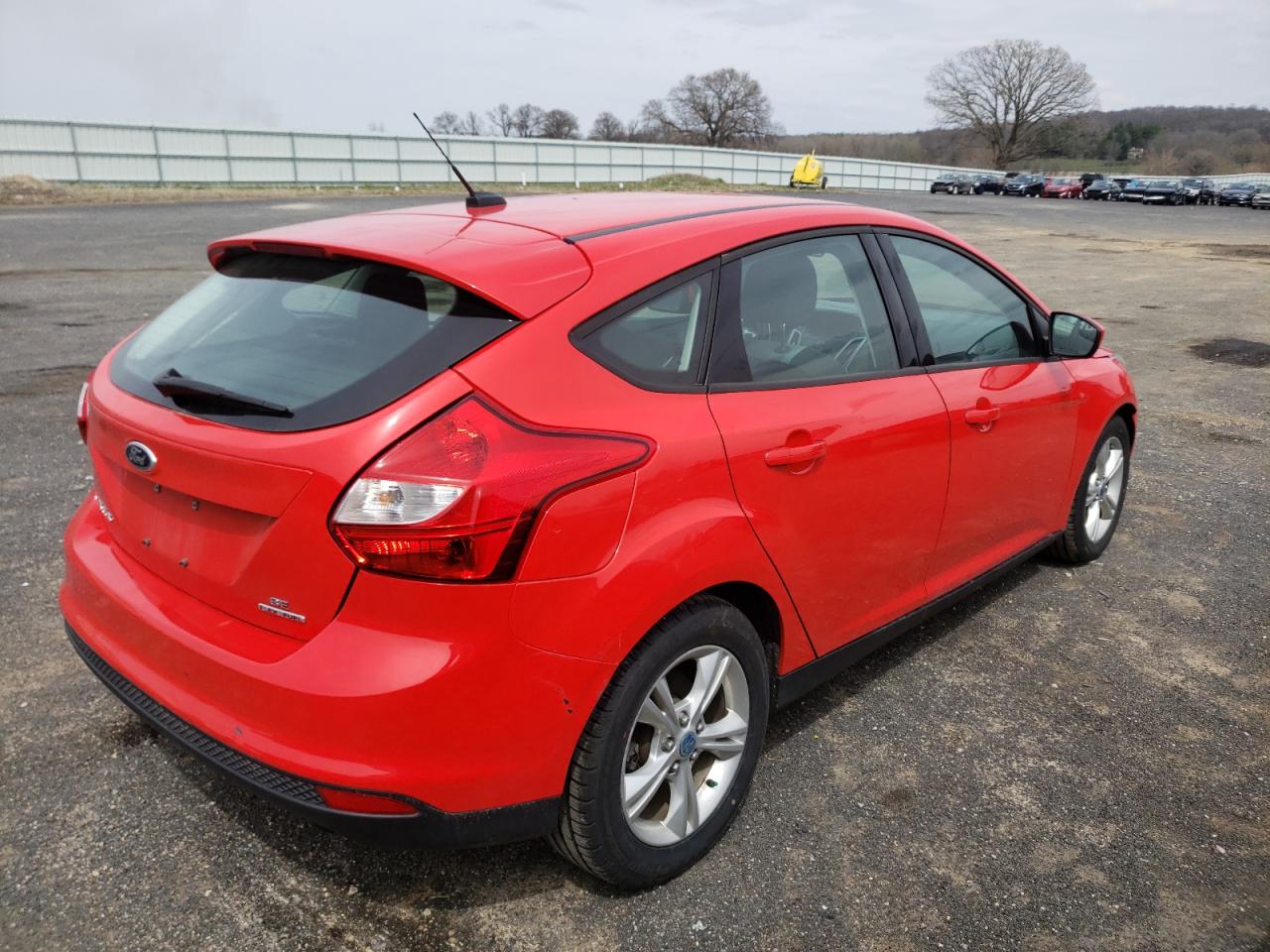 Photo 4 from auction – 2012 FORD FOCUS SE with VIN 1FAHP3K26CL402841