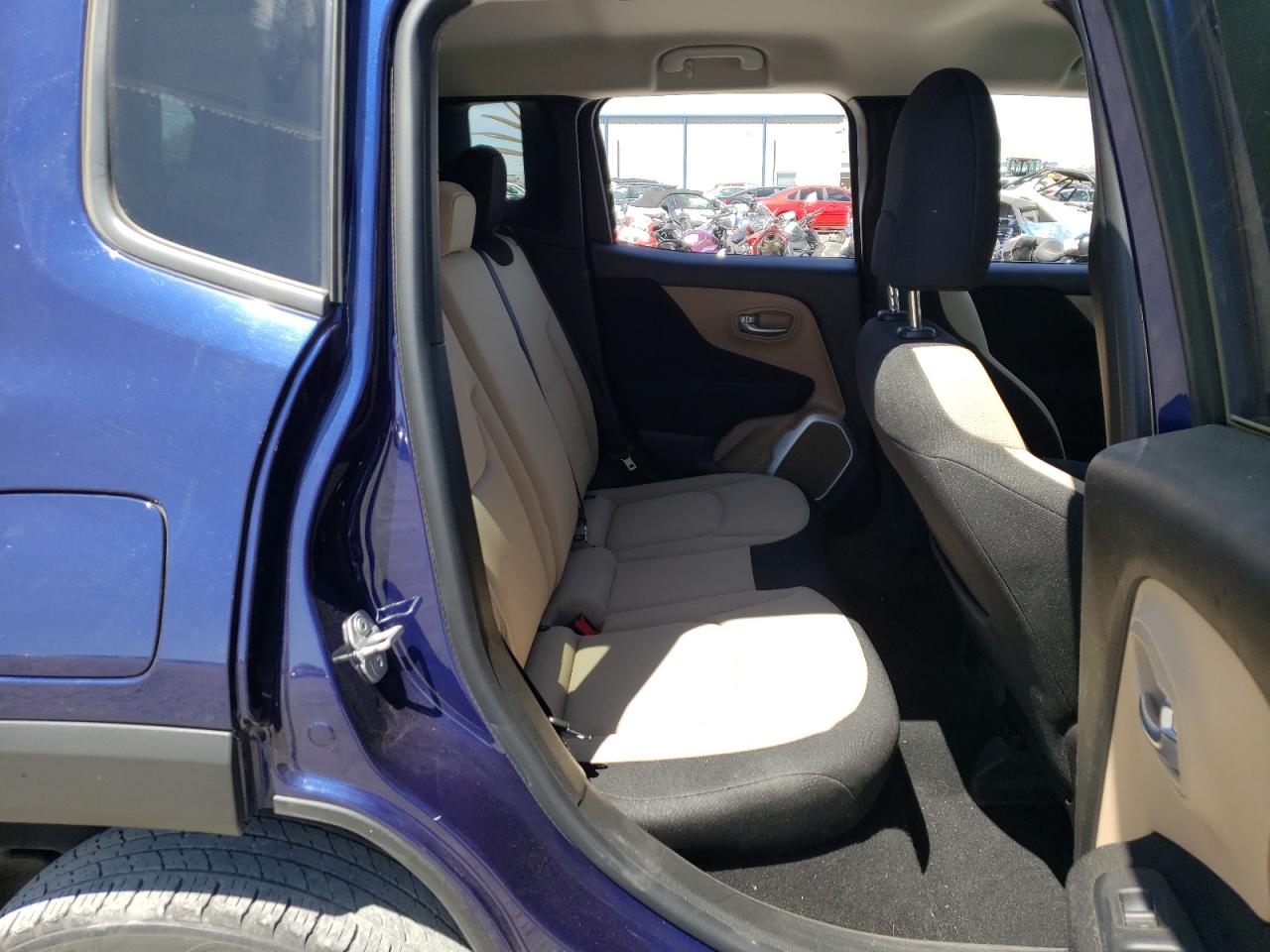 Photo 6 from auction – 2017 JEEP RENEGADE L with VIN ZACCJBBB2HPG36414