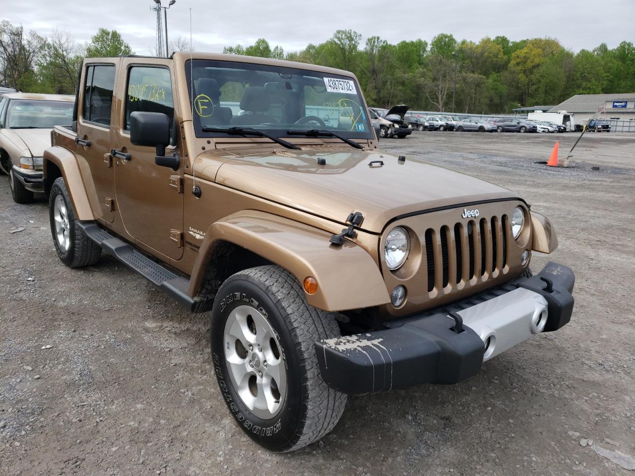 JEEP WRANGLER U 2015 مع رقم تعريف المركبة 1C4BJWEG2FL638935 - صورة من المزاد