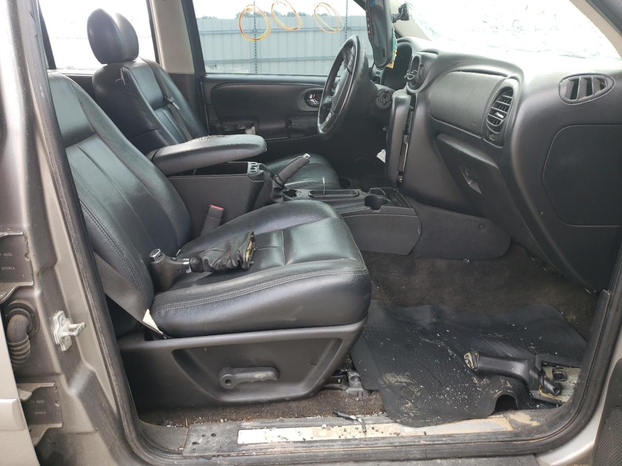 Photo 5 from auction – 2007 CHEVROLET TRAILBLAZE with VIN 1GNDS13S972258070