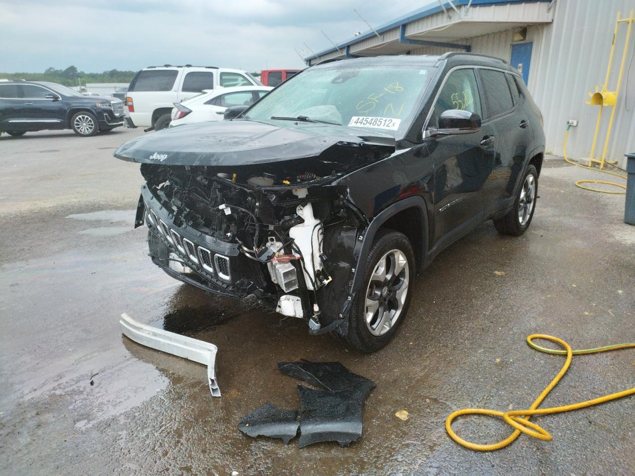 Photo 2 from auction – 2018 JEEP COMPASS LI with VIN 3C4NJDCB9JT340937
