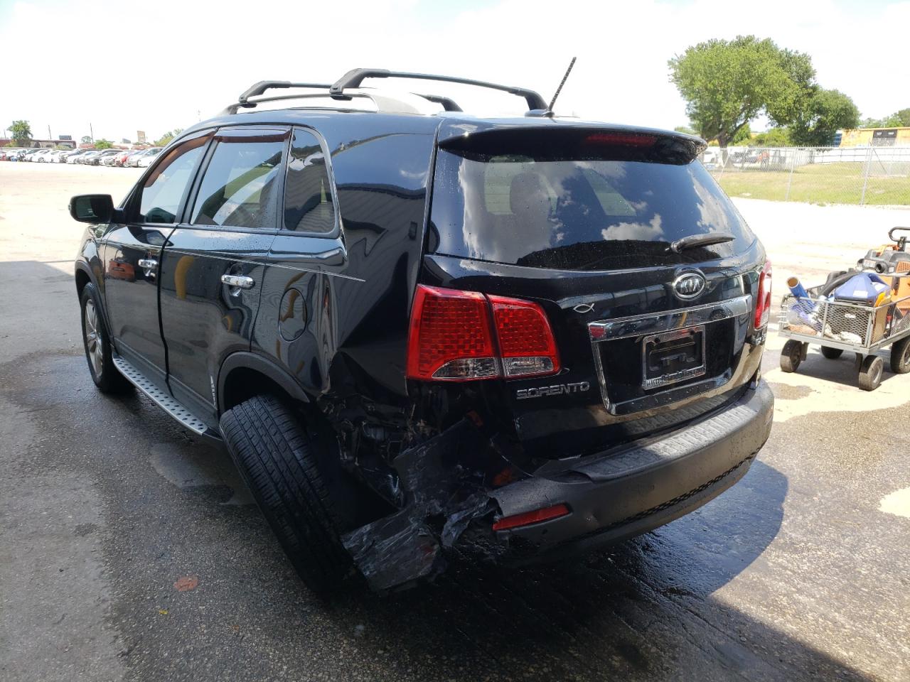 Photo 3 from auction – 2012 KIA SORENTO EX with VIN 5XYKU4A29CG265163