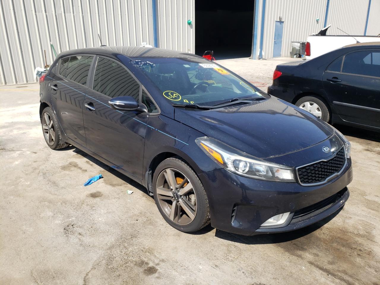 Photo 1 from auction – 2017 KIA FORTE EX with VIN KNAFX5A81H5715887