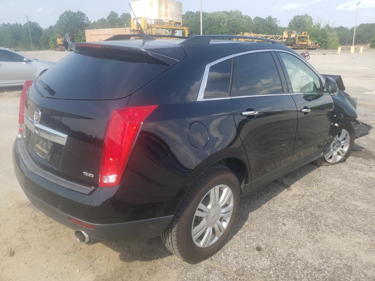Photo 4 from auction – 2013 CADILLAC SRX with VIN 3GYFNAE30DS514508