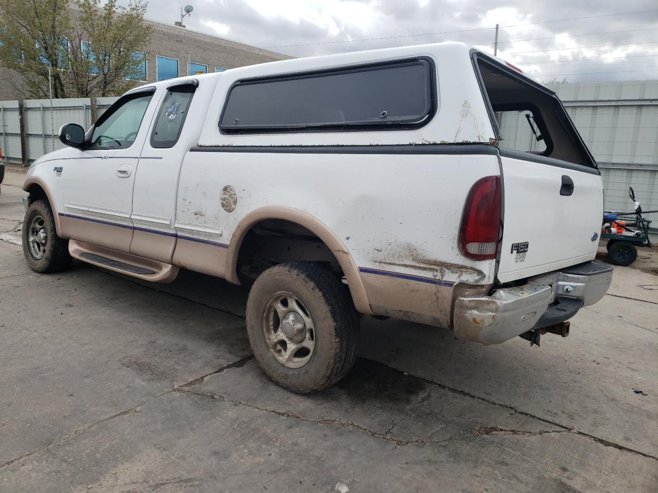 Photo 3 from auction – 1997 FORD F150 with VIN 1FTDX1862VKA35212