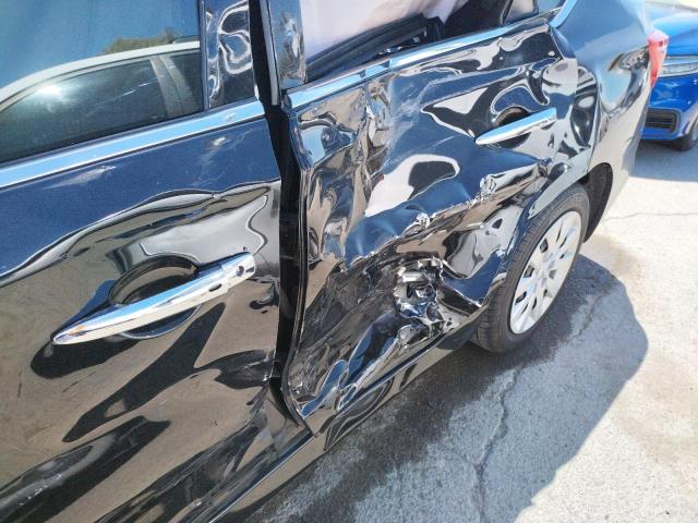 Photo 10 from auction – 2017 NISSAN SENTRA S with VIN 3N1AB7AP7HL694884