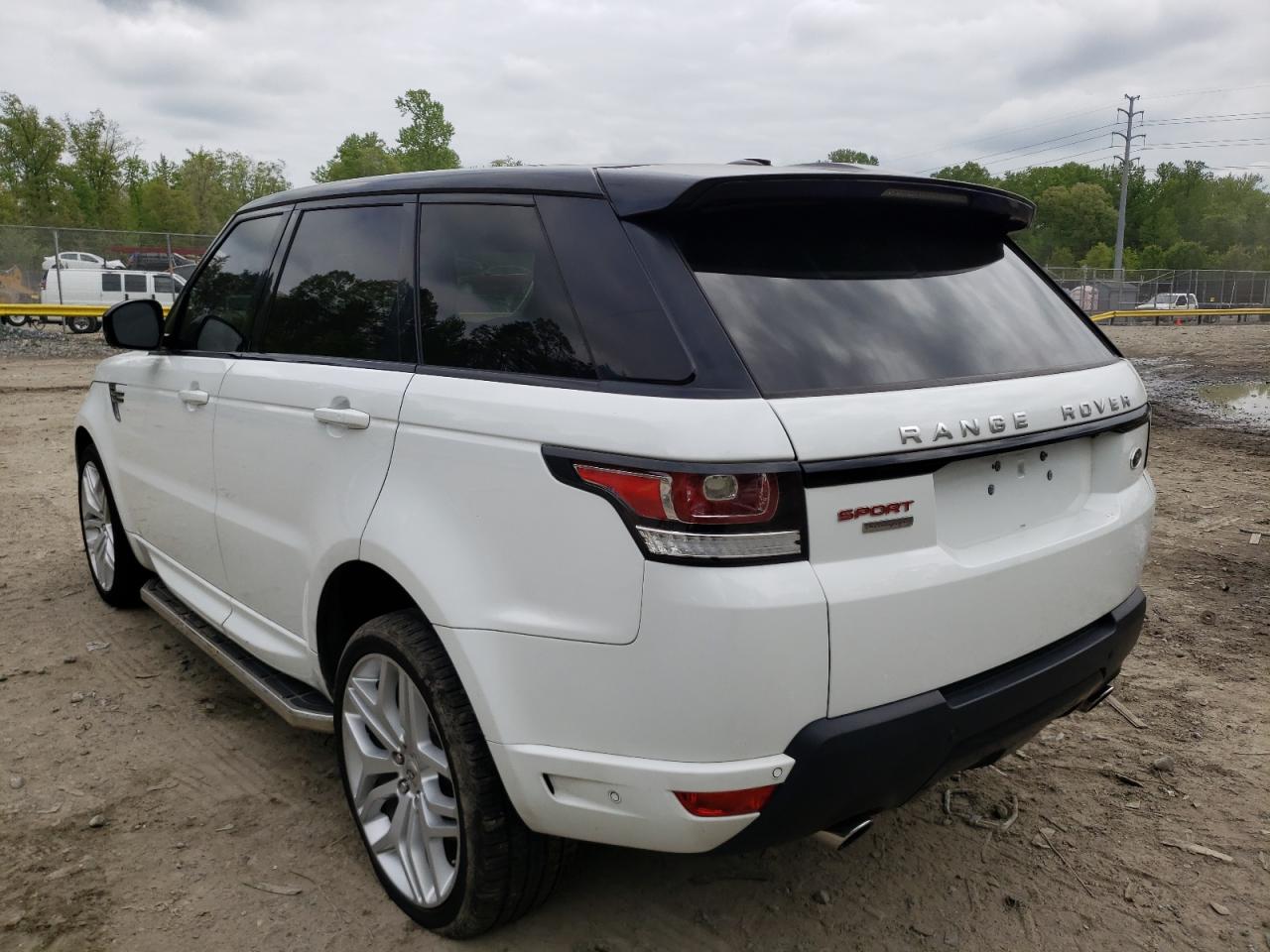 Photo 3 from auction – 2015 LAND ROVER RANGE ROVE with VIN SALWV2TF9FA519017