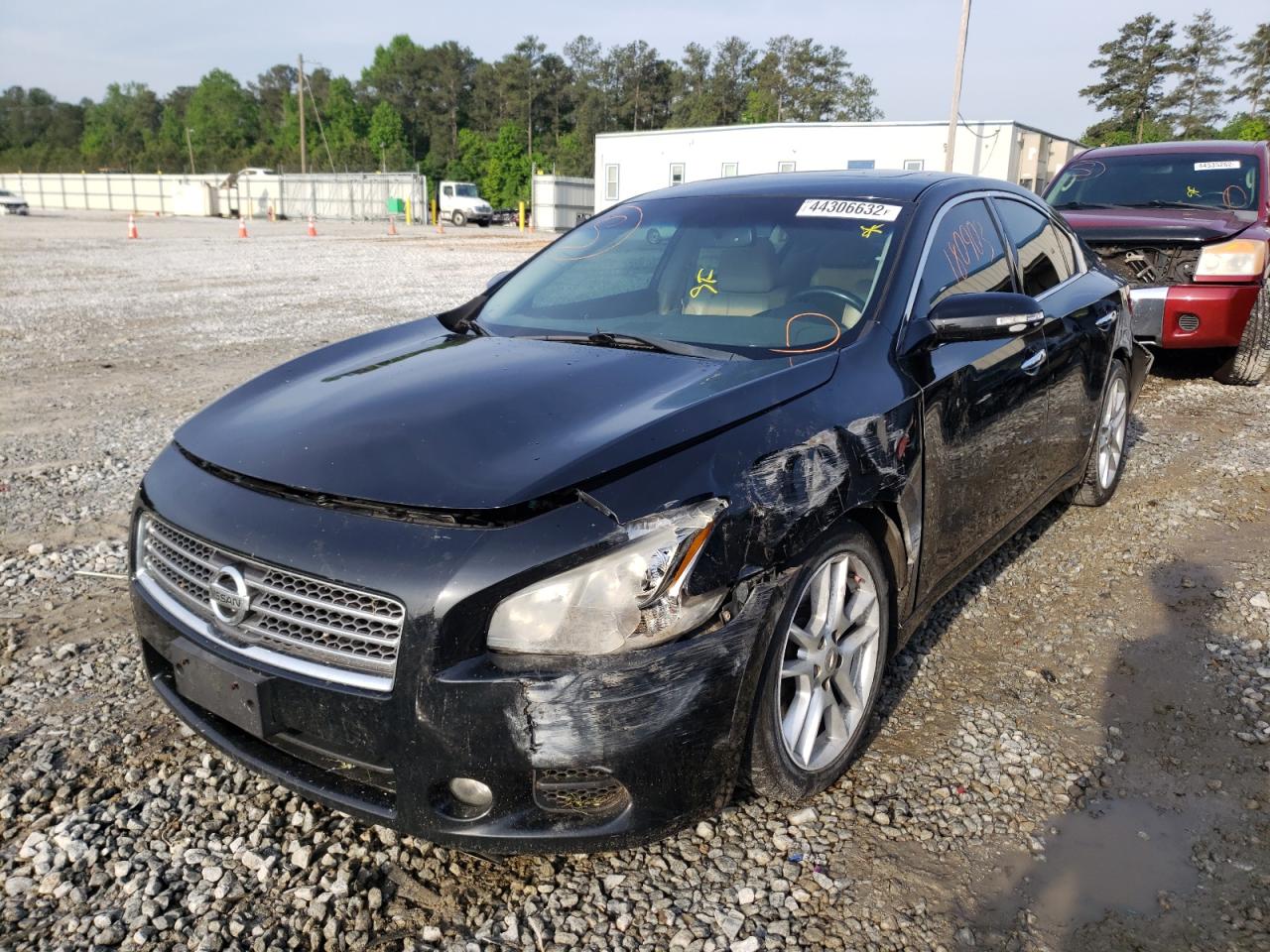 Photo 2 from auction – 2011 NISSAN MAXIMA S with VIN 1N4AA5AP1BC835199