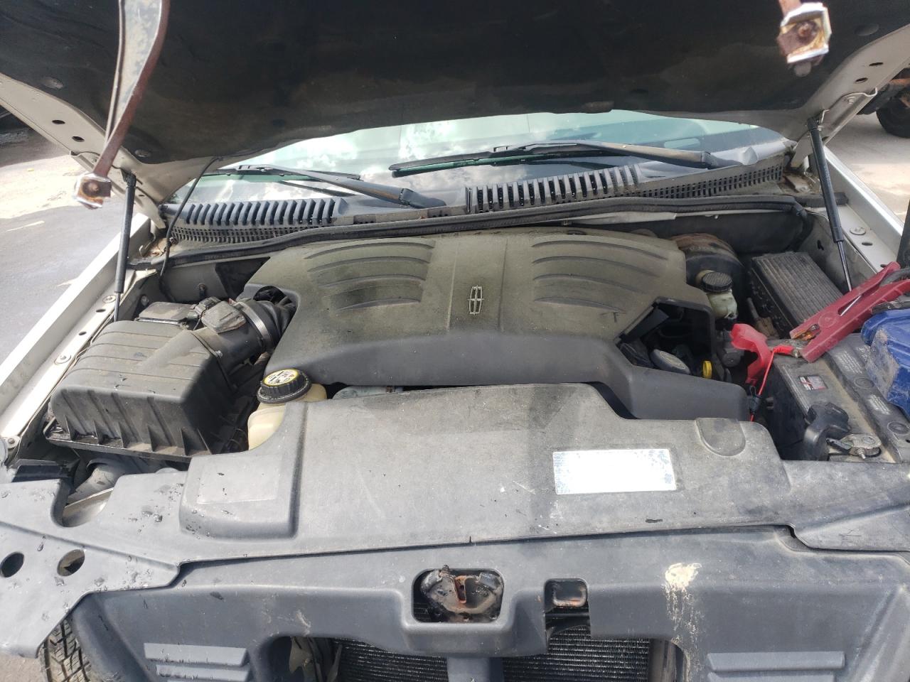 Photo 7 from auction – 2003 LINCOLN AVIATOR with VIN 5LMEU78H93ZJ00801
