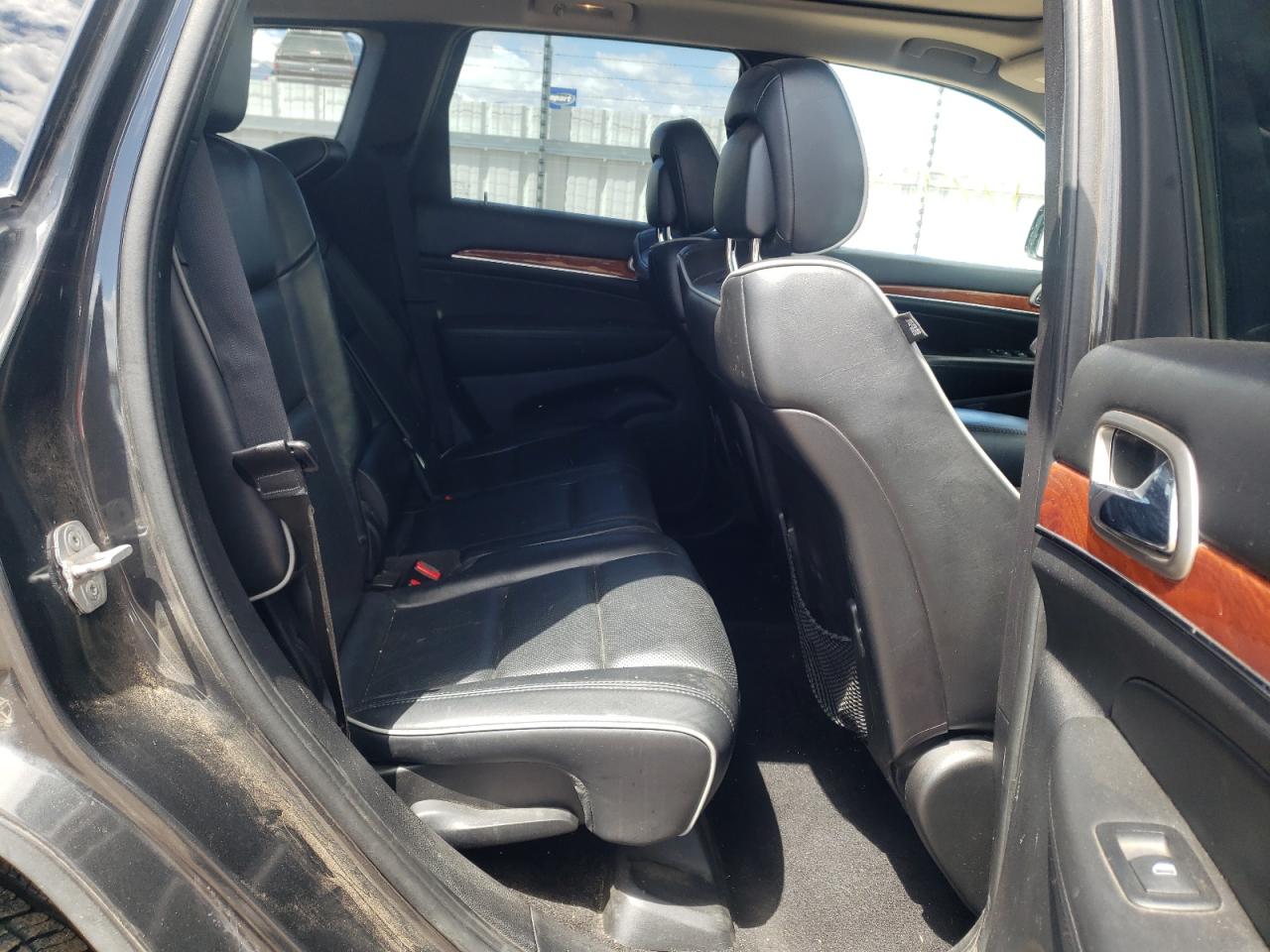 Photo 6 from auction – 2011 JEEP GRAND CHER with VIN 1J4RR6GG2BC744441