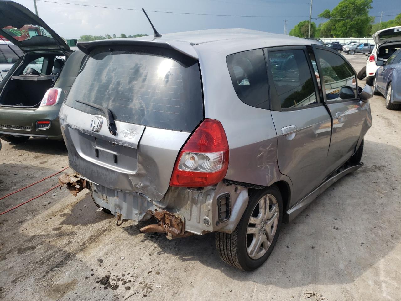 Photo 4 from auction – 2007 HONDA FIT S with VIN JHMGD38697S004901