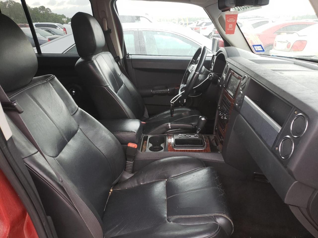 Photo 5 from auction – 2010 JEEP COMMANDER with VIN 1J4RH5GT6AC122451