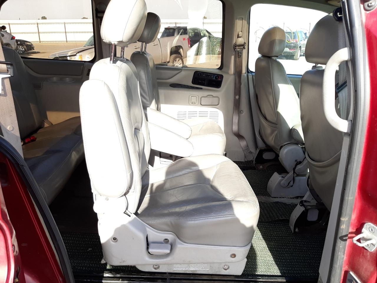 Photo 6 from auction – 1996 NISSAN QUEST XE with VIN 4N2DN11W8TD821255