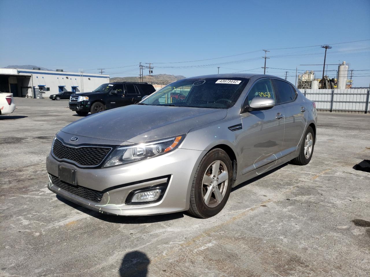 Photo 2 from auction – 2015 KIA OPTIMA LX with VIN KNAGM4A74F5562725