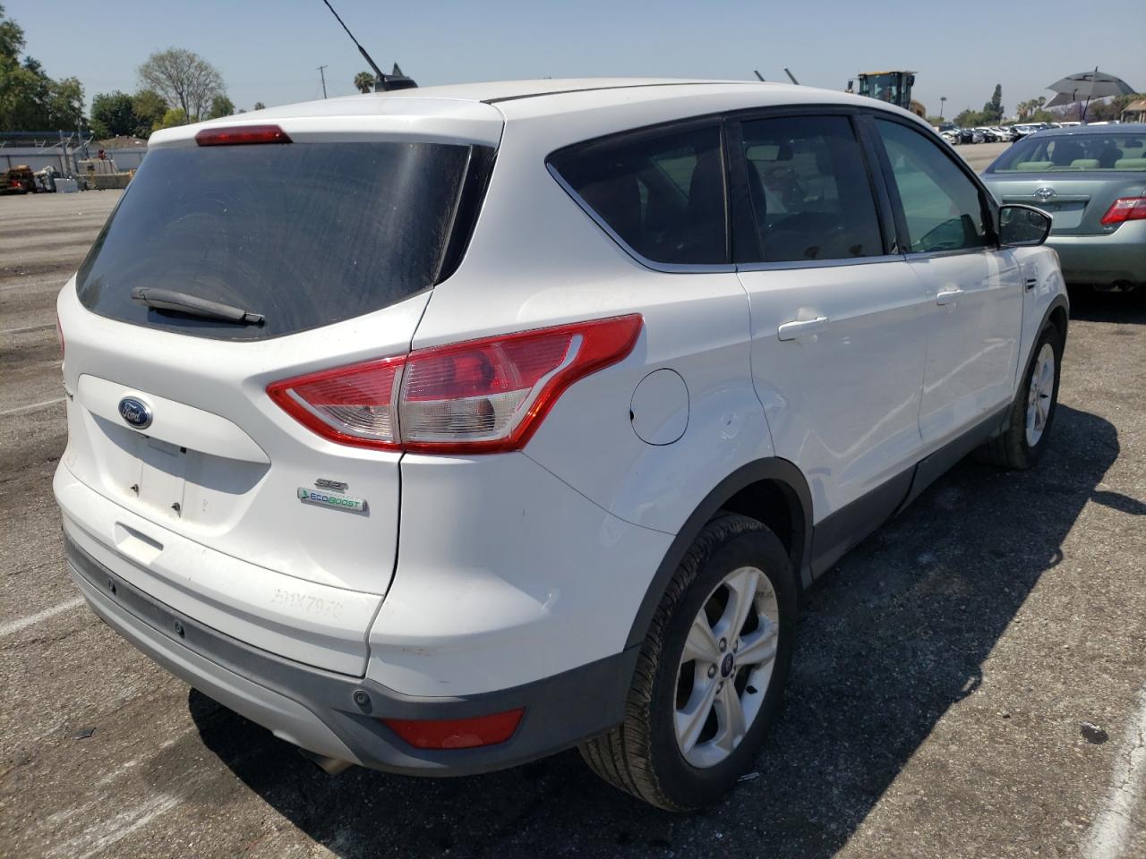 Photo 4 from auction – 2014 FORD ESCAPE SE with VIN 1FMCU0GX7EUB47223