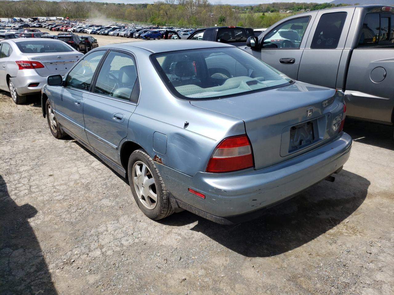 Photo 3 from auction – 1995 HONDA ACCORD EX with VIN 1HGCD5662SA071192