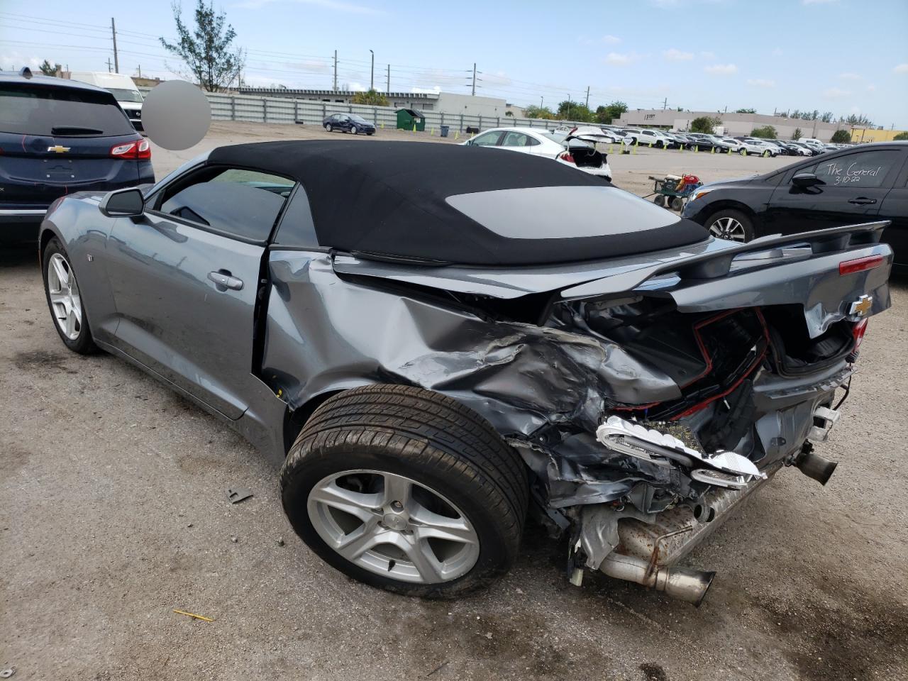 Photo 3 from auction – 2019 CHEVROLET CAMARO LS with VIN 1G1FB3DX8K0139673