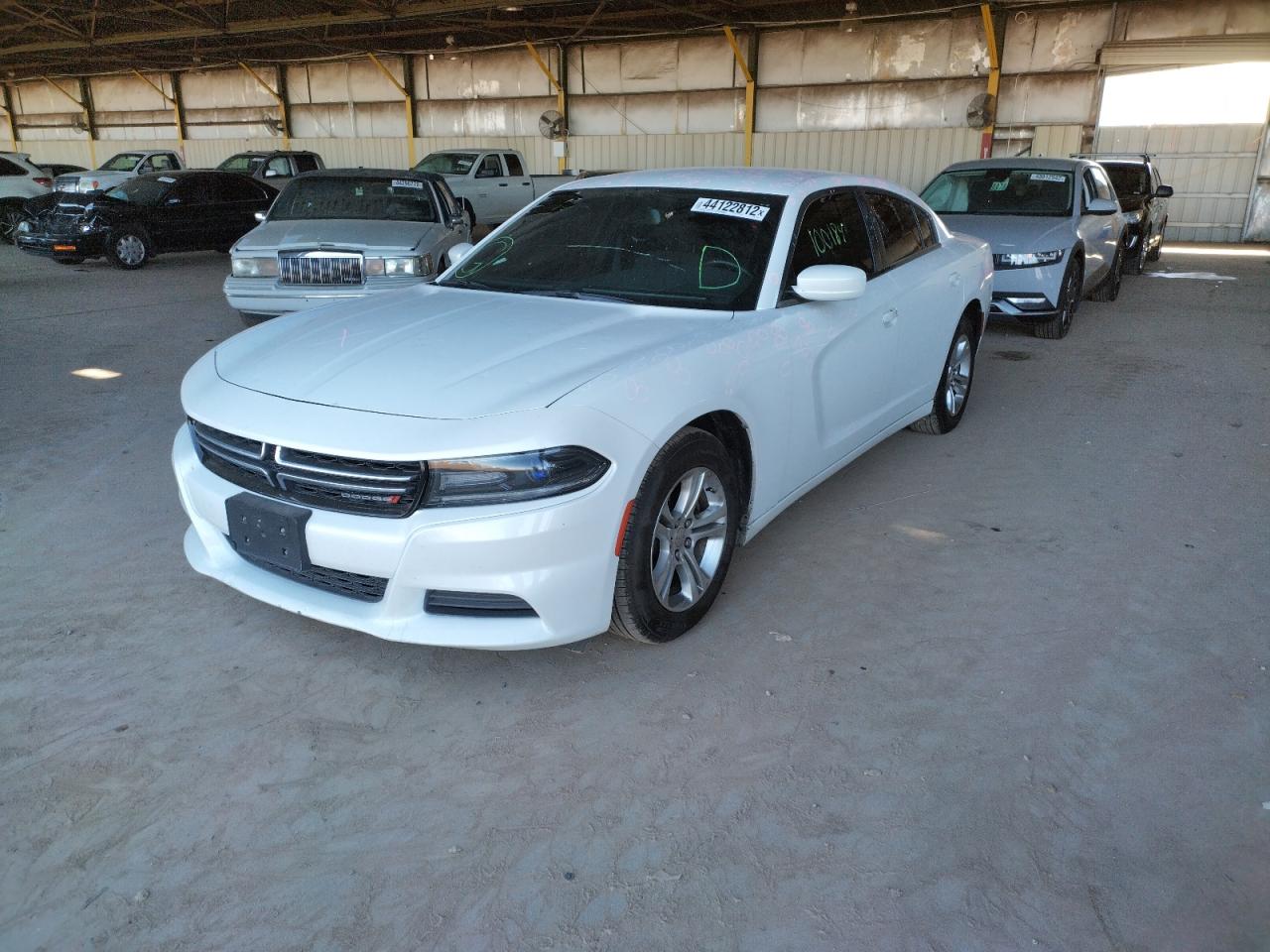 Photo 2 from auction – 2015 DODGE CHARGER SE with VIN 2C3CDXBG0FH812458
