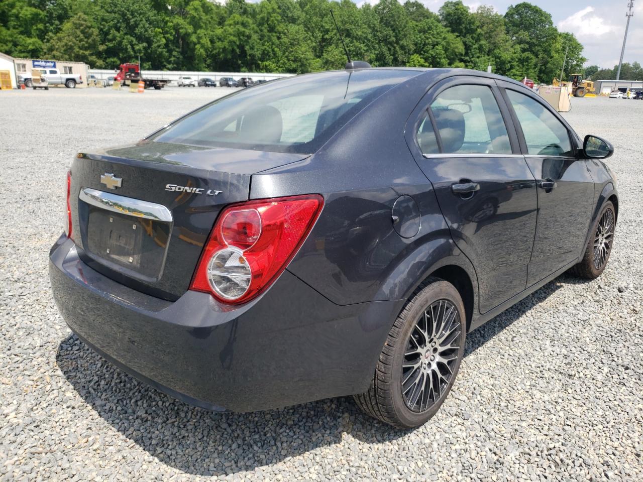 Photo 4 from auction – 2016 CHEVROLET SONIC LT with VIN 1G1JC5SH1G4142431