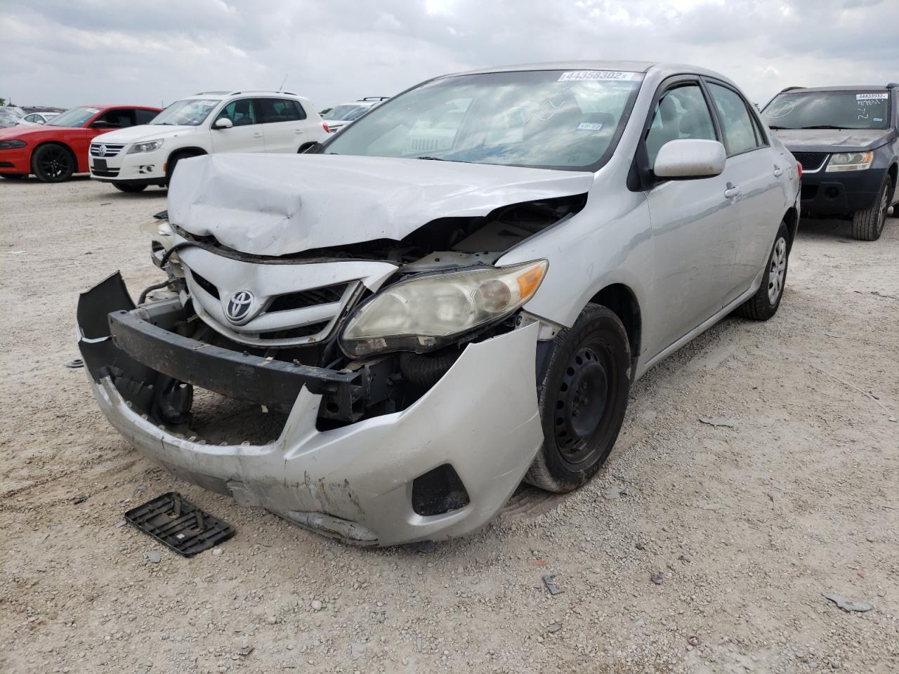 Photo 2 from auction – 2011 TOYOTA COROLLA with VIN 2T1BU4EE4BC644599