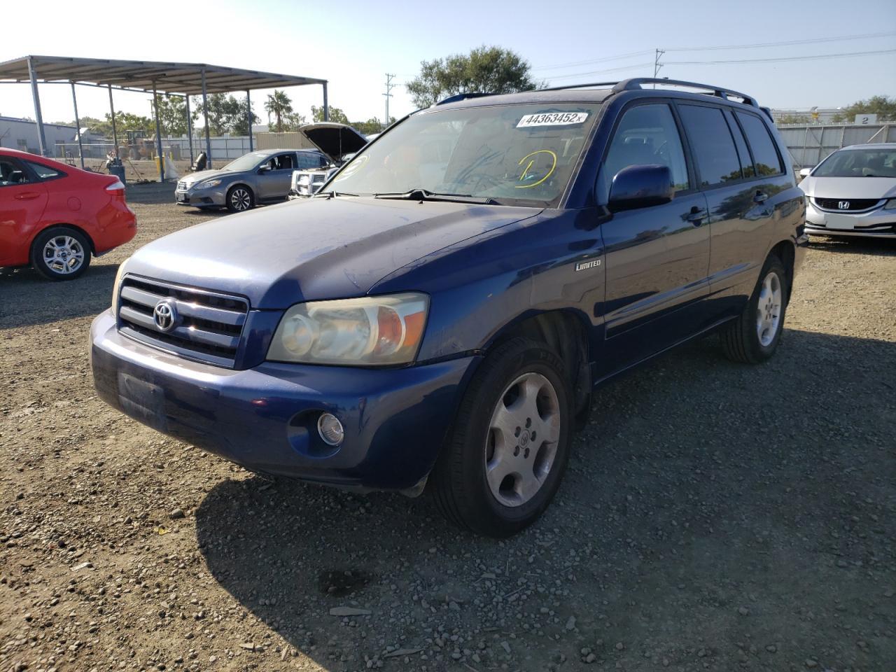 Photo 2 from auction – 2004 TOYOTA HIGHLANDER with VIN JTEDP21A040033131